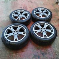 Cerchi e gomme Maserati levante da 255/45/19