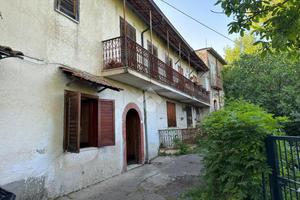 CASA INDIPENDENTE A PIETRASTORNINA