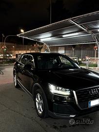 Audi Q2 1.6 30 TDI s tronic business anno 2020