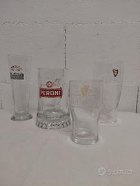 Set di 4 bicchieri da birra
