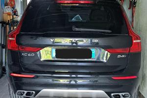Volvo XC60 B4 AWD Geartronic Momentum Pro