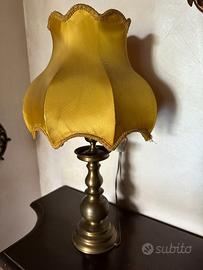 lampada da tavolo in ottone anni 60