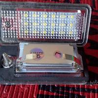 Luce targa Led per Audi A3 A4 A6 A8 Q7 omologata