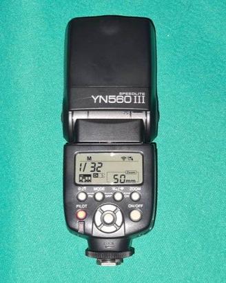 Flash YONGNUO YN 560 iii UNIVERSALE + 2 trigger