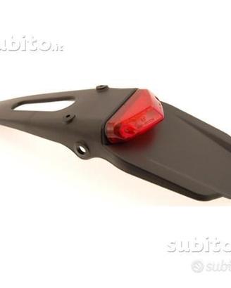 Fanale led dietro con portatarga moto enduro