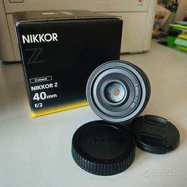 NIKKOR Z 40mm f/2 per Nikon Z.