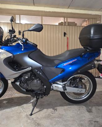aprilia pegaso 650