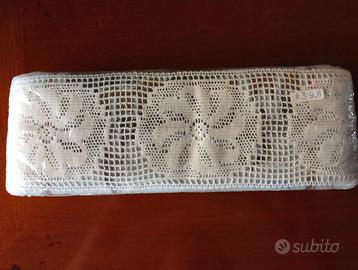 Tramezzo nuovo con fiori, di cotone.