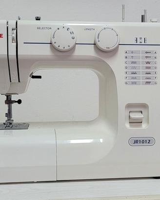 "macchina da cucire JANOME JR1012"