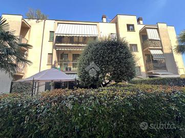 MONOLOCALE A SEREGNO