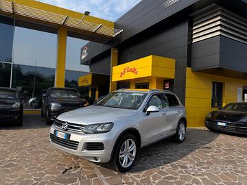 VOLKSWAGEN Touareg 3.0 TDI GANCIO TRAINO TETTO