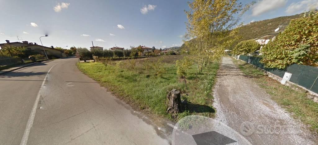 Terreno di 765 m² a Prevalle - Altro