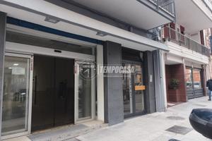 Locale Commerciale a Bari Via Emanuele Mola