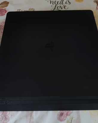 PS4 playstation 4 1 terabyte con 27 giochi