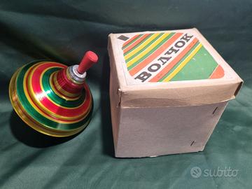 trottola in latta vintage URSS con scatola