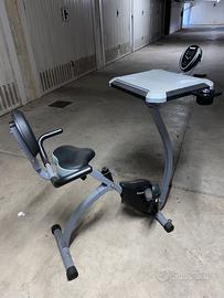 Cyclette Finether con schienale, tavolino