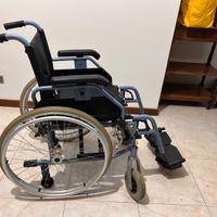 Sedia a rotelle leggera e-light
