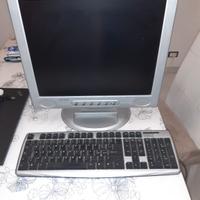 Monitor 17 pollici + tastiera omaggio 