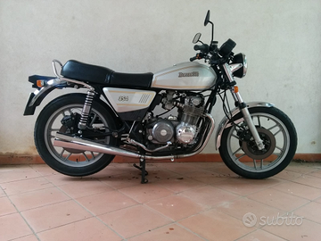 Moto Benelli 354