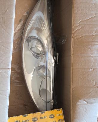 faro sx ford fiesta titanium