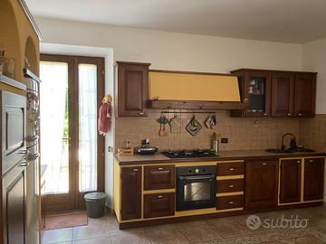 Cucina in finta muratura