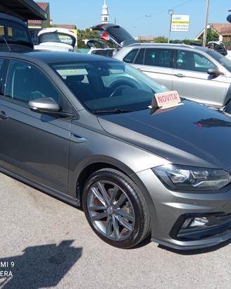Volkswagen Polo 1.0 TSI 115 CV 5p. R LINE
