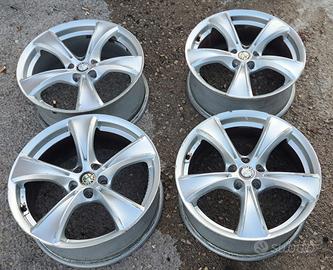 Cerchi in lega Alfa romeo R17 - R 17