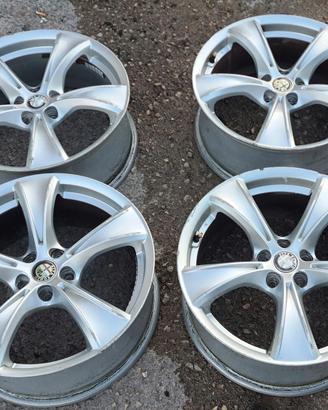 Cerchi in lega Alfa romeo R17 - R 17