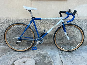 Mongoose Monstercross