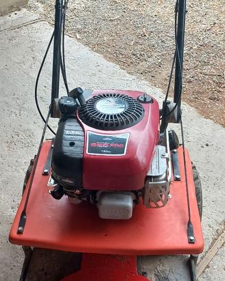 Rasaerba falciatutto