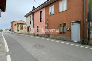 3 locali indipendente con box