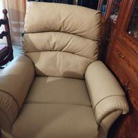 Poltrona reclinabile elettrinica massaggiante