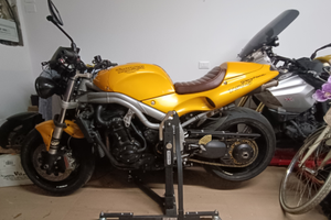 Triumph Daytona 955i