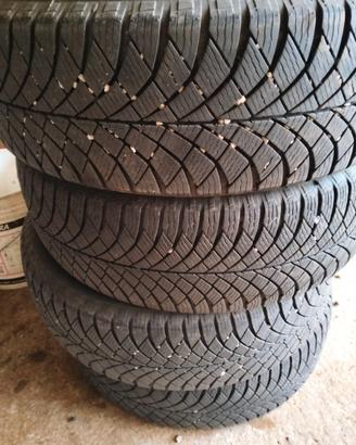 Gomme 4 stagioni