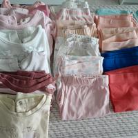 Magliette e pantaloni 