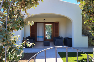 San Teodoro Villa Indipendente centro