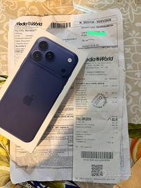 17 pro max 256 gb garanzia casco