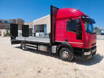 Iveco 120E25 PIANALE
