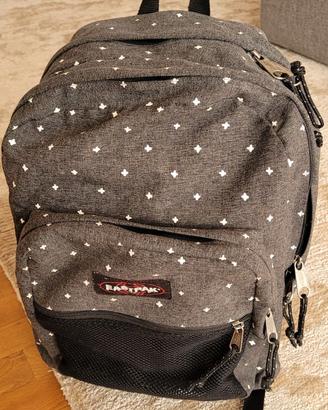 Zaino Eastpak modello Pinnacle