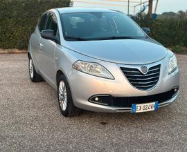 Lancia Ypsilon 1.2 GPL 2015