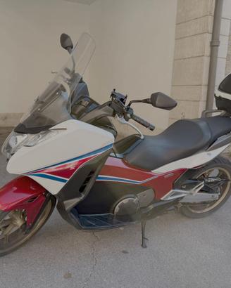 Honda Integra 750 DCT – 2015