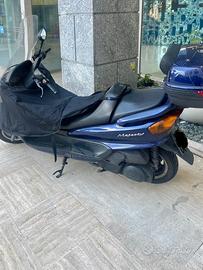 Yamaha majesty 250