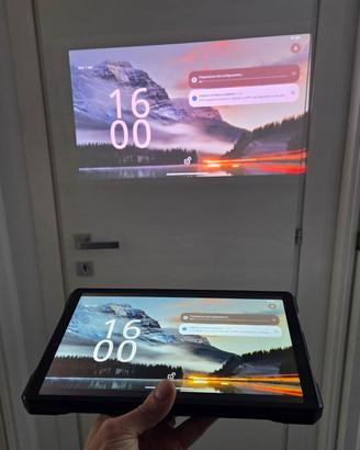 Tablet con proiettore e Visore notturno 