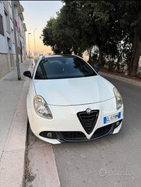 Alfa Romeo Giulietta 1.6 105CV