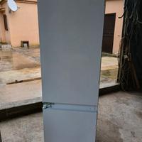 Frigorifero combinato a incasso INDESIT 177 cm