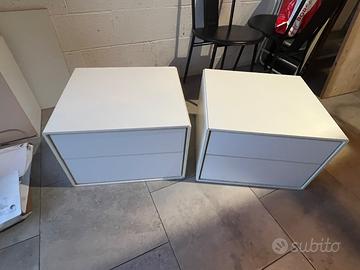 Struttura letto con doppia scelta di comodini