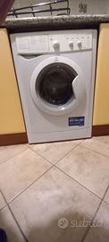 Lavatrice INDESIT