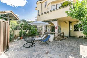 3 LOCALI A FONTE NUOVA