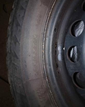  gomme e cerchi in ferro 