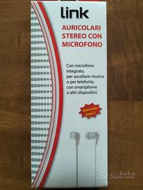 Auricolari  Link stereo con microfono. 
